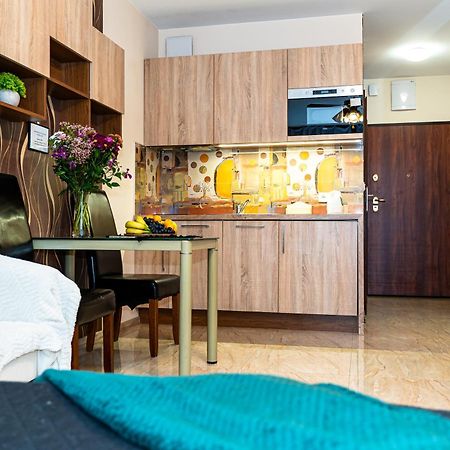 Triton Apartments In 바르샤바 외부 사진